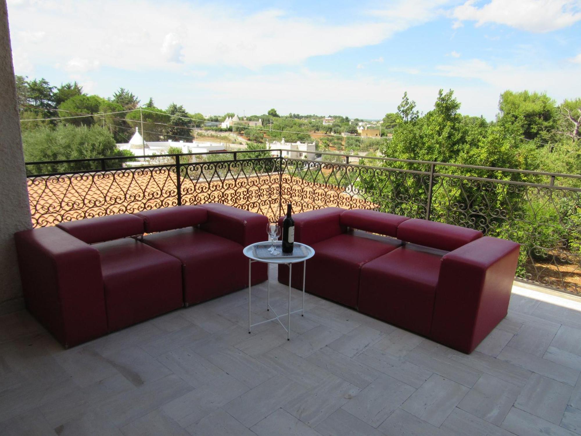 Villa Il Giovane Alloro มาร์ตินาฟรังกา ภายนอก รูปภาพ